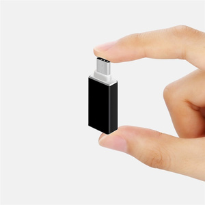 <span class=keywords><strong>USB</strong></span> <span class=keywords><strong>C</strong></span> a <span class=keywords><strong>USB</strong></span> 3,0 OTG adaptador cargador <span class=keywords><strong>MacBook</strong></span> <span class=keywords><strong>Pro</strong></span> aluminio tipo <span class=keywords><strong>C</strong></span> macho a hembra convertir Salida de CA para uso de teléfono móvil - Product Image 5