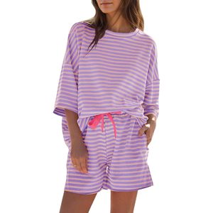 Conjunto de 2 Piezas a Rayas para Mujer Fisoew, Top Holgado de Manga 3/4, Pantalones Cortos de Cintura Alta, Conjunto Casual para Descansar, Tejido Transpirable - Product Image 1