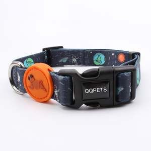 Collier de <span class=keywords><strong>chien</strong></span> imperméable avec lanière en polyester et nylon personnalisée en caoutchouc écologique, motif imprimé et décoration d'écharpe - Product Image 1
