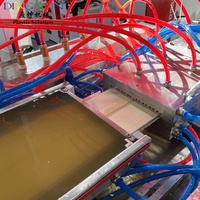 Machine de production de revêtements muraux intérieurs en PVC de 600 mm de largeur, ligne de production de panneaux muraux en plastique haute vitesse, prix d'usine en Chine
