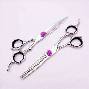 Tijeras de entresacar de acero inoxidable 440C premium con mango de gema morada, tijeras de peluquería de mango largo para uso en barberías y salones. - Product Image 5