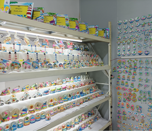 Tùy Chỉnh Bán Buôn Lưu Niệm Nhựa Rùa Biển Nam Châm Cá Heo Bức Tượng Quả Cầu Tuyết Bãi Biển Chủ Đề Khung Ảnh 3D Cá Nhiệt đới Bức Tượng - Product Image 6