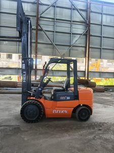 בשימוש heli דיזל נייד מחסן בעירה פנימית מלגזה צמיגים 3 מ 'מזלג יעילות גבוהה הובלה עבור הובלה - Product Image 4