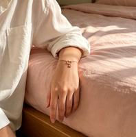Bracelet personnalisé en acier inoxydable avec contour de chat et initiale, breloque disque lettre sur mesure, chaîne délicate, cadeau personnalisé pour femme