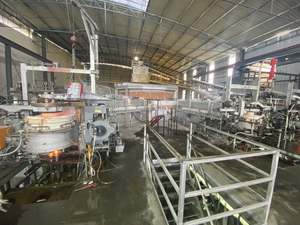 Pressa che forma la bottiglia di vetro opale forno di fusione elettrico forno LED opale vetro vello fiala che forma macchina - Product Image 2