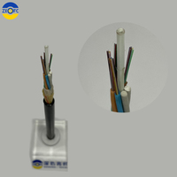 Cable de fibra óptica con cubierta de PVC de 12 hilos Cable de fibra óptica para exteriores con 12 pelos para aplicación aérea Tipo Gyfty