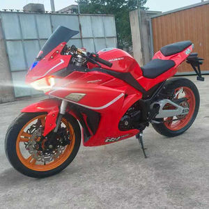 Ducati Dragon Motocyclette d'occasion avec moteur bicylindre à double vis refroidi par eau d'une capacité de 400cc. Motos pour adultes - Product Image 6