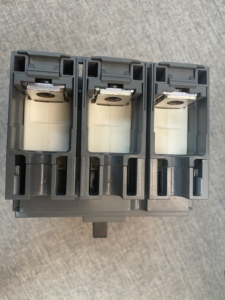 LV516333 Molded Case Circuit Breaker 3 Pole 160A 36kA 50/60Hz EN/IEC 60947 Fixed Mount <b>Power</b> Distribution <b>Switch</b> - Product Image 3