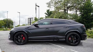 ชุดแต่งคาร์บอนไฟเบอร์สำหรับ Lamborghini Urus รุ่น UB สไตล์คาร์บอนไฟเบอร์  ลิ้นกันชนหน้า ดิฟฟิวเซอร์ สปอยเลอร์  ลิ้นกันชนหน้า Urus ดิฟฟิวเซอร์ - Product Image 6