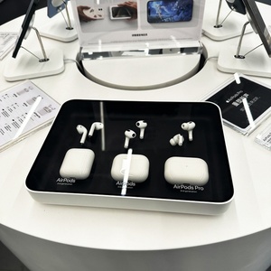 ชั้นวางโชว์สินค้าสำหรับ Apple AirPods และหูฟังบลูทูธไร้สาย ดีไซน์ใหม่ คล้ายกับ Huawei และ Xiaomi - Product Image 3