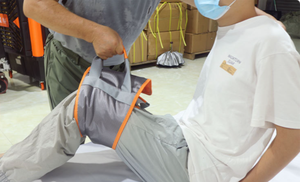 Elevador de pacientes, silla elevadora, cinturón de seguridad para silla de ruedas, eslinga de elevación, deslizante, para personas mayores, transferencia de seguridad, tablero deslizante para escaleras, ancianos discapacitados - Product Image 5
