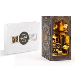 Fabricant de maison de poupée en bois DIY Book Nook Kit Miniature Eco-Friendly Book Nook 3d Puzzles en bois pour <span class=keywords><strong>adultes</strong></span> - Product Image 5