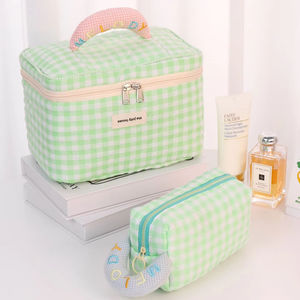 Bolsa de maquillaje a cuadros bonita al por mayor, neceser de diseñador a la moda de gran capacidad, neceser para almacenamiento de cosméticos con logotipo personalizado - Product Image 3