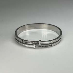 Fashion <b>Bangle</b> 316L Stainless Steel PVD Gold Plating Resistant Sustainable Bracelet <b>for</b> Women <b>Men</b> Jewelry Accessory - Product Image 1