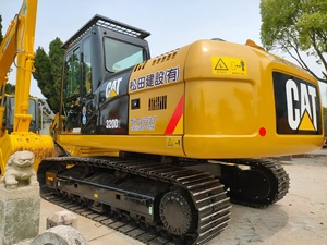 รถขุดตีนตะขาบ Caterpillar 320D มือสอง ใช้งานน้อย น้ำหนัก 20 ตัน อุปกรณ์ก่อสร้าง นำเข้าจากญี่ปุ่นแท้ รุ่น 320d2 - Product Image 5