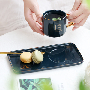 Taza de Café Espresso de Cerámica y Porcelana Ecológica de 220 ml, Estilo Nórdico, con Asa Dorada y Logotipo Personalizado en Varios Colores, con Platillo - Product Image 4