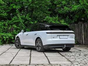 Li <span class=keywords><strong>Auto</strong></span> I6 2025 BEV, SUV familiare di medie dimensioni, sospensioni CDC, schermo posteriore da 21.4 pollici 2025 nuova <span class=keywords><strong>Auto</strong></span> Made in China - Product Image 5