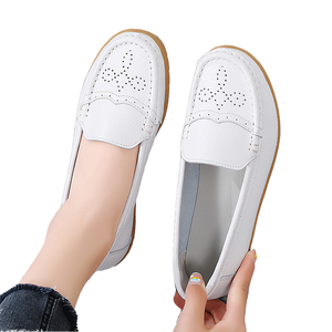 Nouvelles chaussures pour femmes 2026, mocassins à enfiler pour femmes, grande <span class=keywords><strong>taille</strong></span>, printemps automne, confortables, décontractées, chaussures creuses, mocassins pour maman - Product Image 1