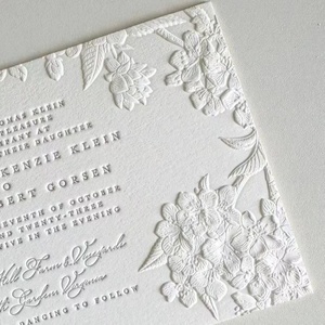 Tarjeta de Felicitación de Papel Texturizado con Monograma Griego en Color Crema Beige de Lujo, Invitación de Boda, Sello de Cera, Grabado en Relieve, Impresión Personalizada - Product Image 2