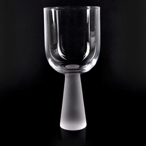 Minimalist Handblown <b>Glass</b> Wine <b>Goblet</b> Round Transparent Modern Design for Party Occasion - Product Image 3