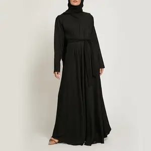 新到货设计穆斯林服装刺绣Jubah牧师最新款式与Abaya