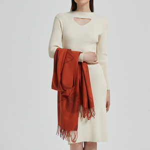 Bufanda Larga de Cachemira para Mujer, Diseño de Hojas, Reversible, Ligera, para Uso Diario en Otoño, Impresión Digital - Product Image 4