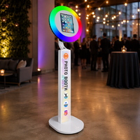 Photomaton pour iPad avec anneau lumineux RGB et impression instantanée, compatible avec les tailles d'iPad de 10,2 à 13 pouces, pour événements, disponible en entrepôt étranger