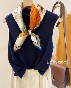 Dailyacc Foulard carré uni léger en polyester <span class=keywords><strong>pour</strong></span> femme - Foulard <span class=keywords><strong>de</strong></span> mode <span class=keywords><strong>pour</strong></span> le cou et la tête, idéal <span class=keywords><strong>pour</strong></span> <span class=keywords><strong>dormir</strong></span> et <span class=keywords><strong>pour</strong></span> sacs à main - Product Image 4