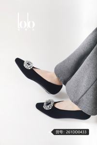 Escarpins de ville pour femme toutes saisons Printemps 2026, à enfiler, bout pointu, couleur unie, <span class=keywords><strong>chaussures</strong></span> de mariage, décolleté peu profond, avec strass et doublure en cuir - Product Image 3