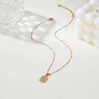 Collier NIMAI Personnalisé en Acier Inoxydable Texturé avec Pendentif Étoile Rectangulaire Tarot, Bijou Étanche