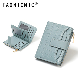 Portafoglio da Donna TAOMICMIC in Pelle Premium Effetto Coccodrillo, Stile Coreano, Corto, Bifold, con Doppia Cerniera, Porta Carte e Fermasoldi - Product Image 6
