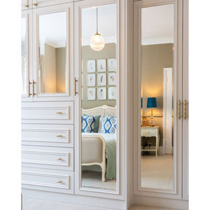 ตู้เสื้อผ้าตู้เสื้อผ้าไม้เนื้อแข็งดีไซน์ทันสมัยหรูหราแบบกําหนดเอง - Product Image 2