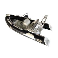 Bateau de pêche en fibre de verre de 430 cm, durable avec collier en Hypalon, maintenant disponible pour les activités de pêche