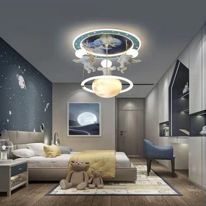 Lampadario LED Creativo a Forma di Astronauta, Decorazione di Lusso per Cameretta, Lampadario Moderno per Stanza dei Bambini e Camera da Letto - Product Image 4