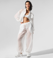 Veste coupe-vent pour femme, unie, légère, compressive, avec capuche, manches élastiques, ourlet ajustable avec cordon de serrage, séchage rapide