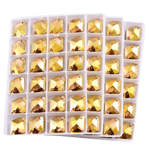 โอเลย่า ขายส่ง คริสตัลคุณภาพพรีเมียม 5A ทรงเหลี่ยม ขอบมน สำหรับเย็บติดเครื่องประดับ คริสตัลขนาดใหญ่ หลังแบน แบบคอสมิก - Product Image 4