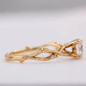 0.8ct 18k पीले सोने की प्रयोगशाला ने महिलाओं के लिए सोने की अंगूठी को तोड़ दिया