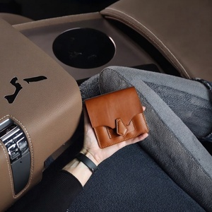 Sacoche d'épaule portable légère et étanche en cuir pour ciseaux et outils – Étui pour ciseaux de taille-haie - Product Image 6