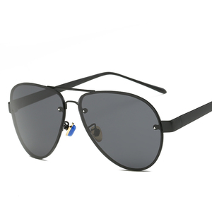 Nuevas Gafas de Sol Polarizadas para Hombre con Marco de Alta Calidad, Diseño Piloto, Venta al Por Mayor en China - Product Image 1