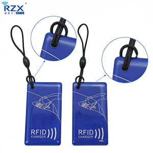 Étiquettes <span class=keywords><strong>de</strong></span> clés avec <span class=keywords><strong>code</strong></span> <span class=keywords><strong>QR</strong></span>, <span class=keywords><strong>code</strong></span>-barres, numéro d'identification, logo personnalisé, porte-clés RFID, porte-clés - Product Image 1