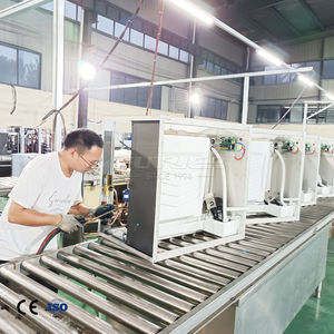 Glacière marine, isolation puissante, choix de volumes de 20 à 200 L, idéale pour les bateaux et les excursions en camping - Product Image 5