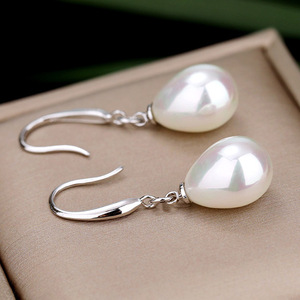 Orecchini a Goccia Simil-Perla per Donne, Gioielli Eleganti e Semplici per Uso Quotidiano - Product Image 6