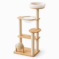 Arbre à chat multi-niveaux en chêne massif avec capsule spatiale en acrylique et boule à gratter rotative W3 133cm
