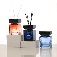 Bouteille de diffuseur d'arôme d'aromathérapie d'huile essentielle de luxe personnalisée de 100ml 150ml 200ml bouteille vide de diffuseur de parfum de roseau en verre ambré