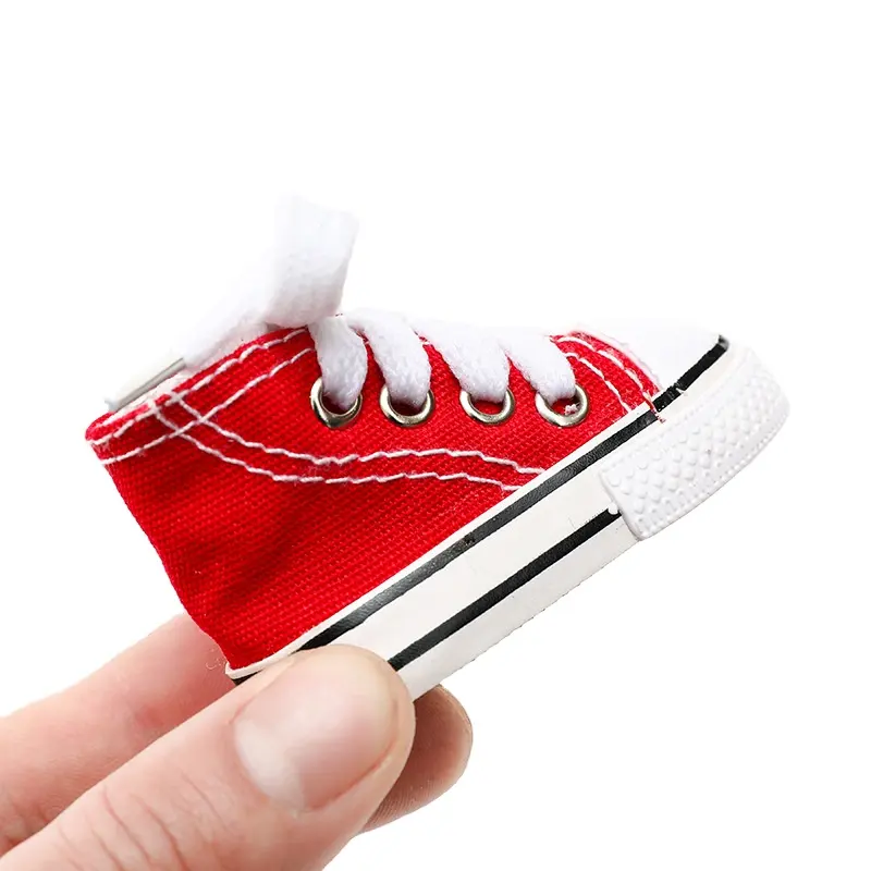 أزياء هدية حذاء صغير سلاسل المفاتيح قماش ألوان قوس قزح 3D حذاء لطيف سلسلة المفاتيح