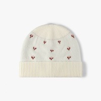 Bonnet en tricot jacquard pour femme, motif cœur, chaud et décontracté, idéal pour l'hiver