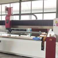 Système de découpe au jet d'eau CNC série L 4000*1500mm pour la découpe de plaques en acier à outils de 100mm, vitesse de 2000mm/min sur site