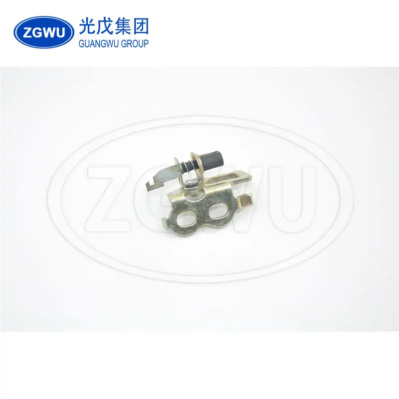 TRUNK LATCH STRIKER adatto per VIOS NCP4 # COROLLA ZZE122 64621-12070