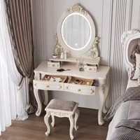 Table de maquillage de style nordique moderne pour chambre à coucher, miroir éclairé par LED, panneau en bois extensible, écologique, durable, utilisation dans les hôtels et les salons