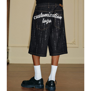 Pantalon court de six pouces style cowboy, motif étoiles filantes, effet pluie de diamants et gouttes d'eau scintillantes - Product Image 3